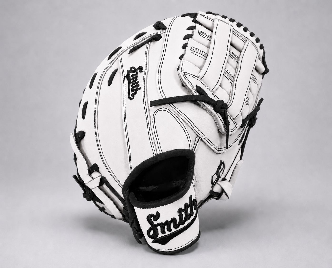 Smith FBM-White Black